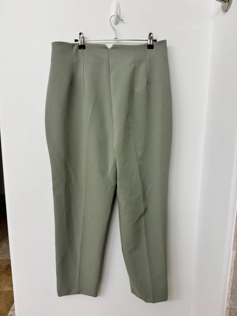 Zara Tailored High-Rise Trousers - Picture 2 of 4